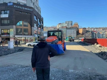 Yapımı devam eden yollar trafik yoğunluğunu bitirecek
