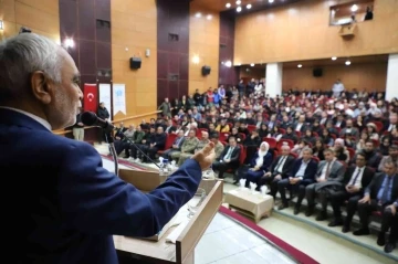 Yazar Mustafa Turan: “Okumanın zamanı ve zemini yoktur”
