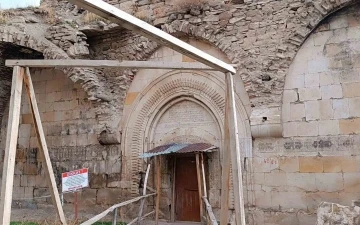 Yedi Kilise yıkılma tehlikesiyle karşı karşıya
