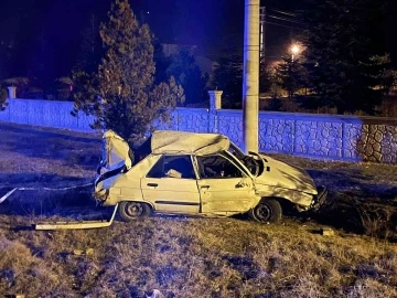 Yeni yılın ilk saatlerinden feci kaza, 1 ölü
