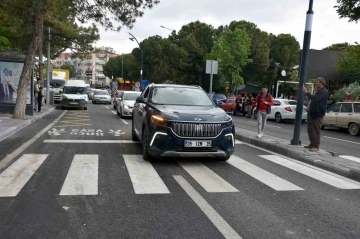 Yerli otomobil TOGG Gördes’te büyük ilgi gördü
