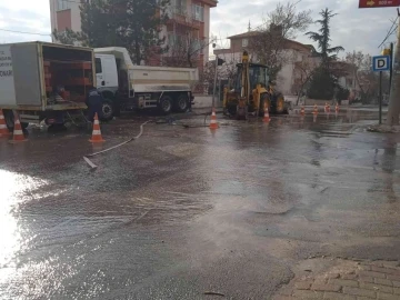 Yılın son gününde vatandaşlara su kesintisi sürprizi
