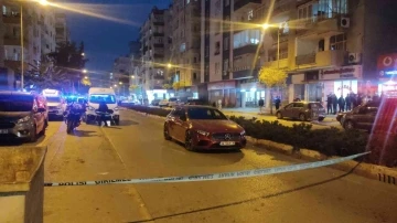 Aracından indi, tabancayla vurularak ağır yaralandı