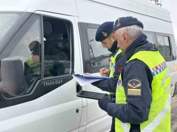 Yüksekova’da öğrenci servislerine sıkı denetim
