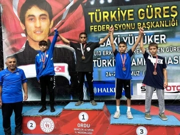 Yunusemreli Güreşçi Ramazan Özman Ordu’dan bronz madalya ile döndü
