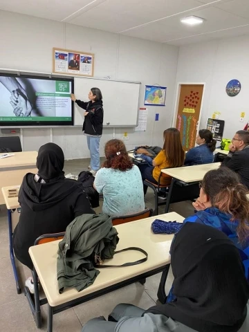 Zonguldak’ta anne adaylarına narkorehber eğitimi düzenlendi
